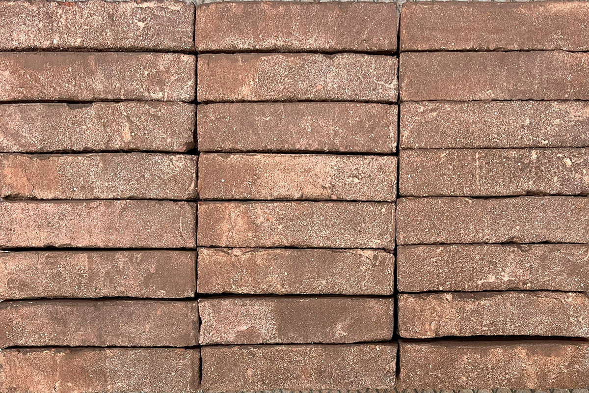 S389