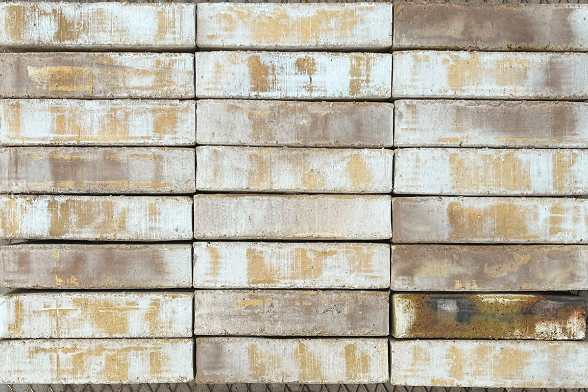 U597